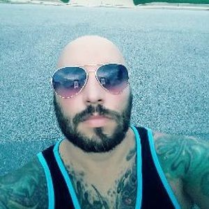 Meet your Posher, Denniz